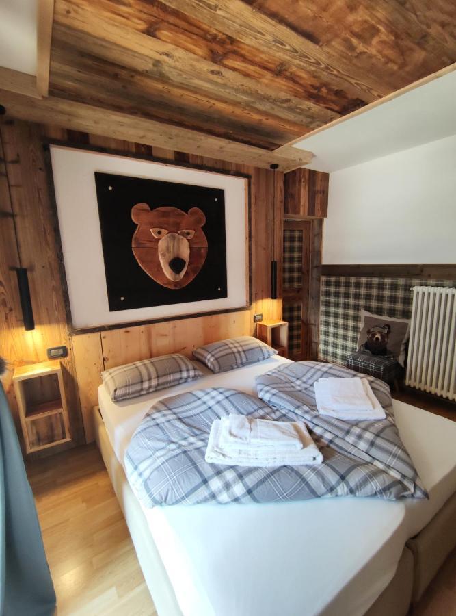 La Tana Dell'Orso Apartment Campitello di Fassa Luaran gambar