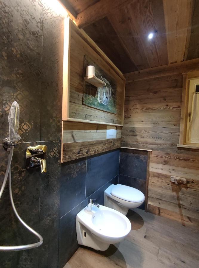 La Tana Dell'Orso Apartment Campitello di Fassa Luaran gambar