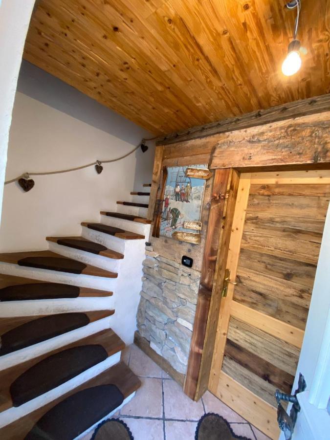 La Tana Dell'Orso Apartment Campitello di Fassa Luaran gambar