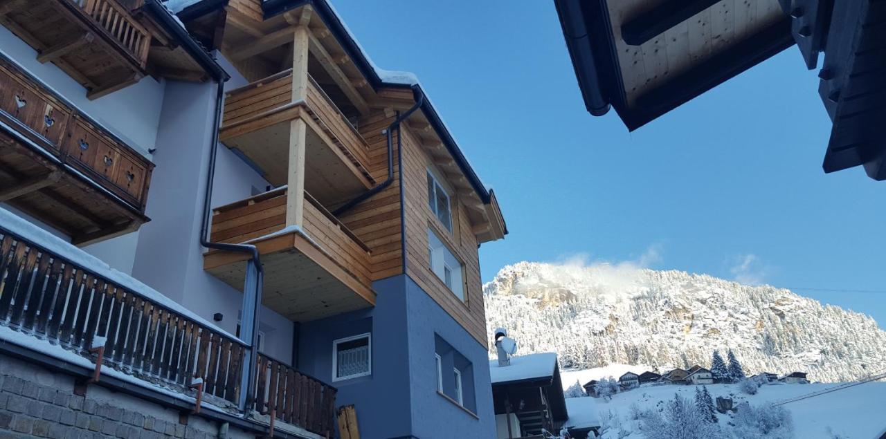 La Tana Dell'Orso Apartment Campitello di Fassa Luaran gambar